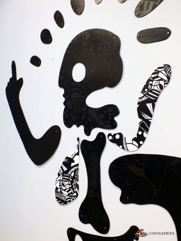Dominik Cierpial graphic artist art installation linocut blacj and white contemporary art artysta grafik sztuka wspolczesna instalacja artystyczna dasemare